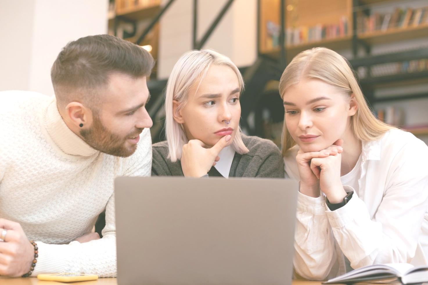 Finanzielle Planung und Wissensvermittlung in der Praxis